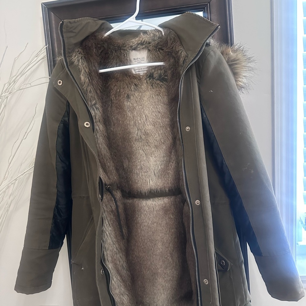 Tahari Olive Green Parka with Faux Fur Lining